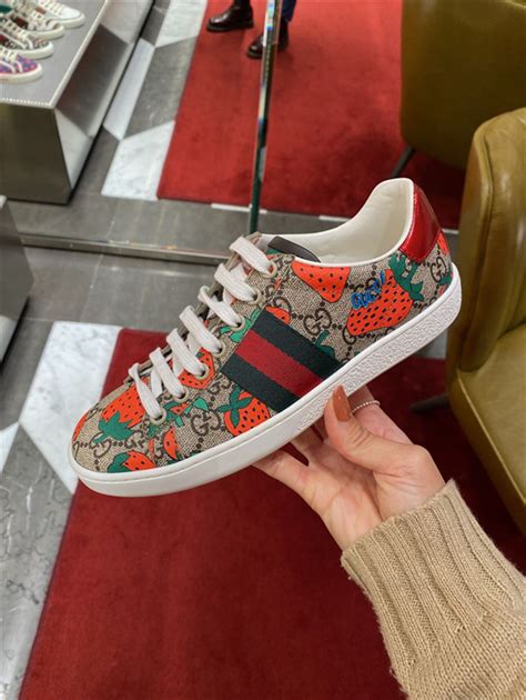 gucci .com shoes|most expensive gucci shoe.